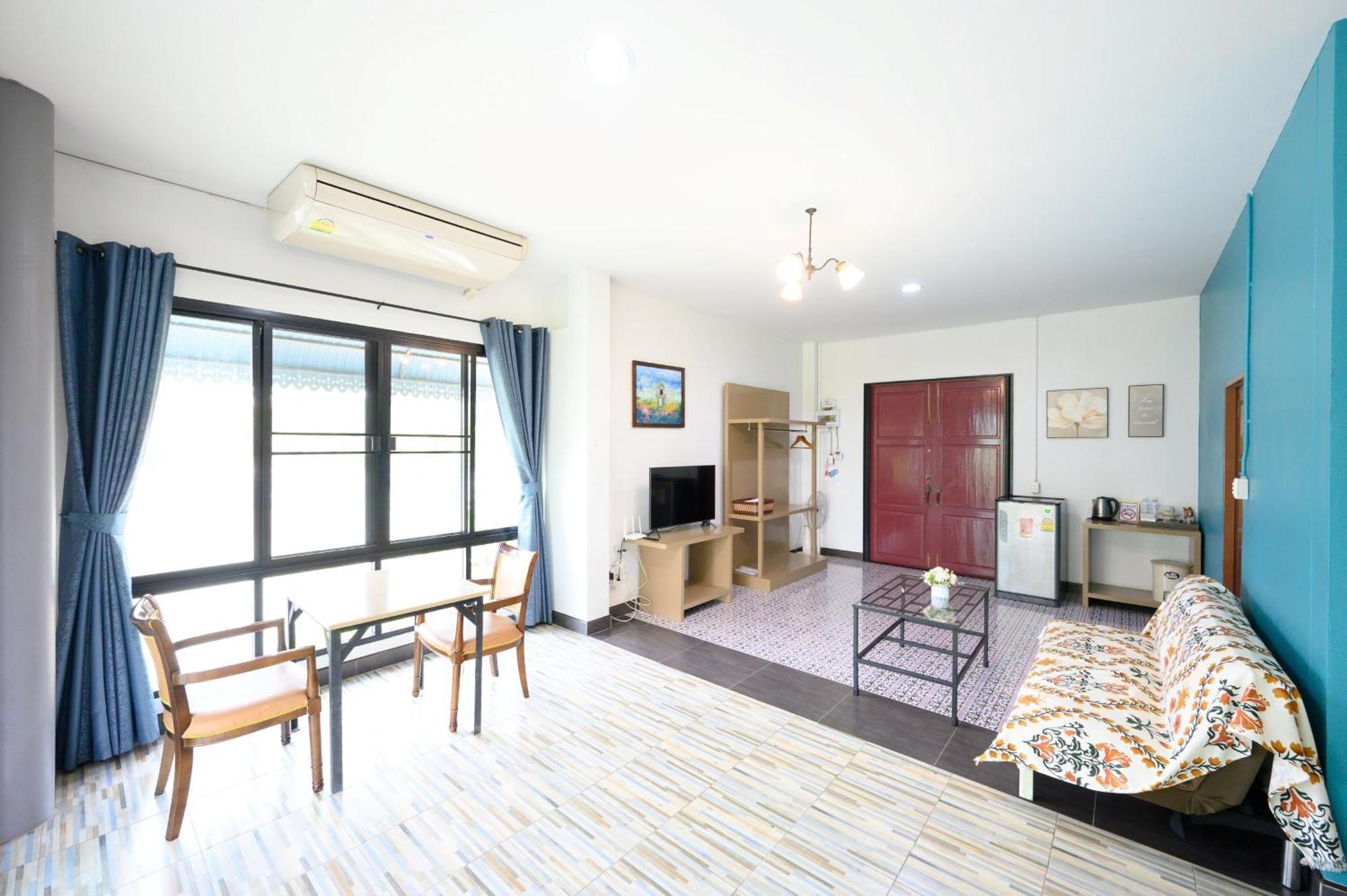 Busaya Resort & Cuisine Nakhon Pathom Room photo